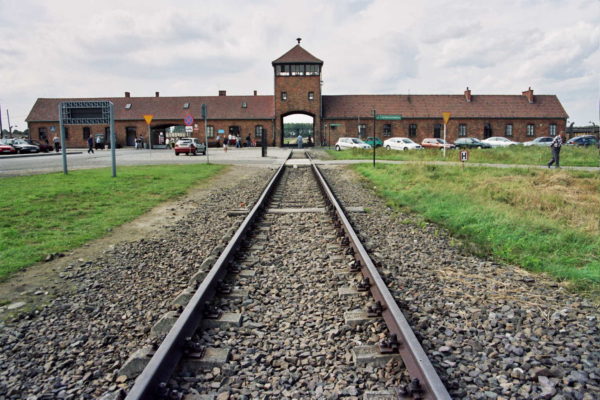 אושוויץ מחנות הריכוז